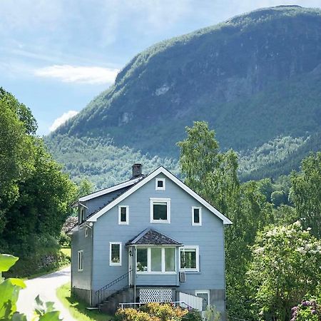 Scandinavian Apartment In Fjords Norddal Exterior photo